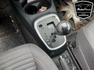 Toyota Yaris Yaris III (P13), Hatchback, 2010 / 2020 1.5 16V Hybrid picture 20