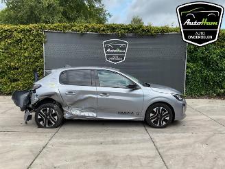 Vrakbiler auto Peugeot 208 208 II (UB/UH/UP), Hatchback 5-drs, 2019 1.2 Hybrid 100 2024/6