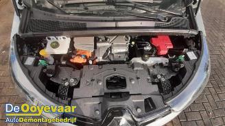 Renault Zoé Zoe (AG), Hatchback 5-drs, 2012 46kW picture 3