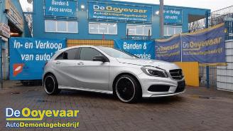 Vrakbiler auto Mercedes A-klasse A (W176), Hatchback, 2012 / 2018 1.6 A-200 16V 2012/11