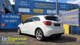 Vrakbiler auto Mercedes A-klasse A (W176), Hatchback, 2012 / 2018 1.8 A-180 CDI 16V Autom. 2013/6