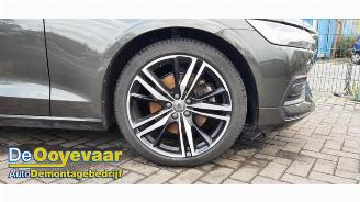 Volvo V-60 V60 II (ZW), Combi, 2018 2.0 B3 16V Mild Hybrid Geartronic picture 4