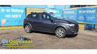 Salvage car Dacia Sandero Sandero III, Hatchback, 2021 1.0 TCe 100 12V ECO-G 2021/7