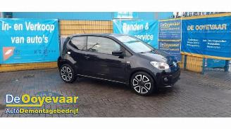 Vrakbiler auto Volkswagen Up! Up! (121), Hatchback, 2011 1.0 12V 75 2012/3