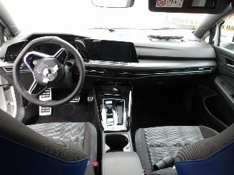 Volkswagen Golf GTE picture 17