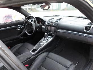 Porsche Cayman GTS picture 14