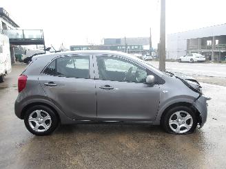 Kia Picanto  picture 6