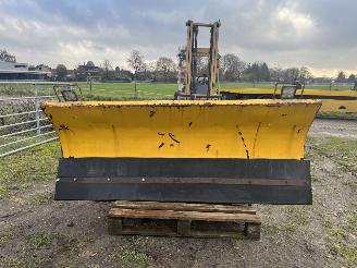 Uttjänta bilar auto Overige 3008 ATKINSON-HOWIE SNEEUWPLOEG (GROOT) KAN HYDRAULISCH 2 ZIJDEN BEWEGEN 1997/1