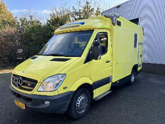 skadebil auto Mercedes Sprinter 519 CDI V6 EX AMBULANCE KOFFER OPBOUW AIRCO 2013/6