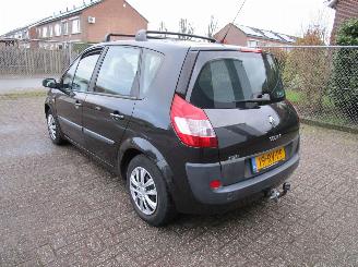 Renault Scenic 1.6 Airco 165.000 KM picture 2