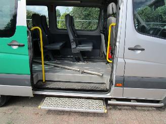 Volkswagen Crafter 2.5 TDI Automaat met rolstoellift picture 18