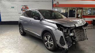 Peugeot 3008 1.6 16V HYBRID 225 MPV  BENZ 1.598CC 165KW 224pk picture 4