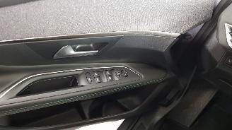 Peugeot 3008 1.6 16V HYBRID 225 MPV  BENZ 1.598CC 165KW 224pk picture 8