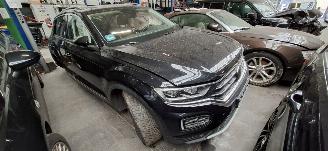 Volkswagen T-Roc 1.5 TSI Sport picture 3