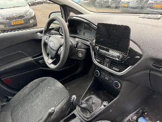 Ford Fiesta 1.1 TREND  5DRS AIRCO BJ 2018 picture 11