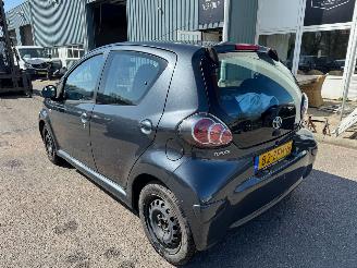 Toyota Aygo 1.0 VVT-i  AUTOMAAT Aspiration picture 3