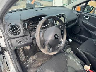 Renault Clio Estate 1.5 dCi Ecoleader Zen BJ 2019 129.660 KM picture 14