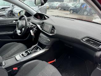 Peugeot 308 1.2 PureTech Allure AUTOMAAT picture 12
