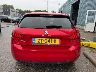 Peugeot 308 1.2 PureTech Allure AUTOMAAT picture 4