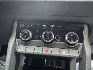 Skoda Karoq 1.5 TSI ACT Sportline Business AUTOMAAT picture 16