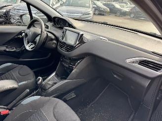 Peugeot 208 1.2 PureTech Allure BJ  2010 142.305 KM picture 12