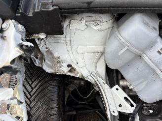 Cupra Born Essential AUTOMAAT  62 kWh BJ 2022 138.186 KM picture 9