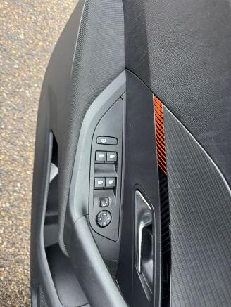 Peugeot e-2008 EV Active 50 kWh bj 2023 picture 15