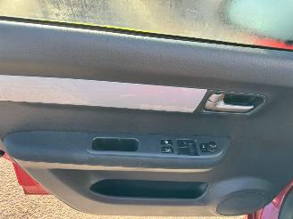 Suzuki Swift 1.3 Limited picture 15