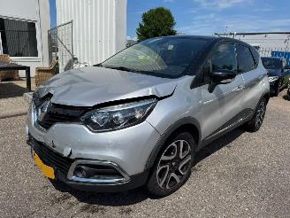 krockskadad bil auto Renault Captur 1.2 AUTOMAAT TCe Dynamique 2014/7