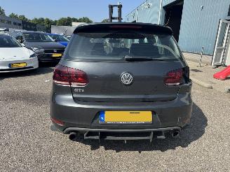 Volkswagen Golf 2.0 GTI picture 4