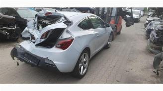 Opel Astra Astra J GTC (PD2/PF2), Hatchback 3-drs, 2011 / 2018 1.4 Turbo 16V ecoFLEX 140 picture 3