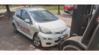 Toyota Aygo Aygo (B10), Hatchback, 2005 / 2014 1.0 12V VVT-i picture 2