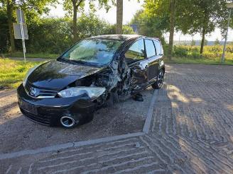 Uttjänta bilar auto Nissan Note Note (E11), MPV, 2006 / 2013 1.4 16V 2013/3