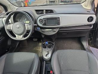 Toyota Yaris Yaris III (P13), Hatchback, 2010 / 2020 1.5 16V Hybrid picture 10