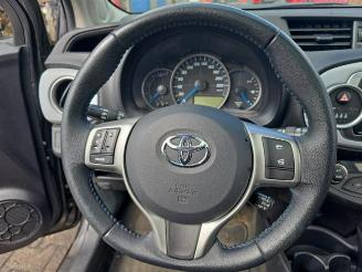 Toyota Yaris Yaris III (P13), Hatchback, 2010 / 2020 1.5 16V Hybrid picture 13