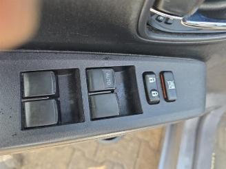 Toyota Yaris Yaris III (P13), Hatchback, 2010 / 2020 1.5 16V Hybrid picture 17