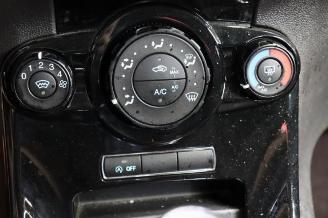 Ford Fiesta Fiesta 6 (JA8), Hatchback, 2008 / 2018 1.0 SCI 12V 80 picture 21