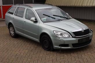 Vrakbiler auto Skoda Octavia Octavia Combi (1Z5), Combi 5-drs, 2004 / 2013 1.6 TDI Greenline 2011/12