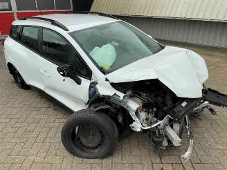 Uttjänta bilar auto Renault Clio Clio IV Estate/Grandtour (7R), Combi 5-drs, 2012 / 2021 1.5 Energy dCi 90 FAP 2016/4