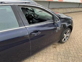 Peugeot 308 308 SW (L4/L9/LC/LJ/LR), Combi 5-drs, 2014 / 2021 1.2 12V e-THP PureTech 130 picture 24