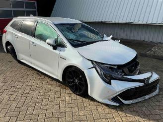 Vrakbiler auto Toyota Corolla Corolla Touring Sport (E21/EH1), Combi, 2019 2.0 16V Hybrid 2020/12