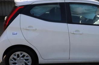 Toyota Aygo Aygo (B40), Hatchback, 2014 1.0 12V VVT-i picture 25