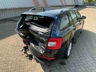 Skoda Octavia Octavia Combi (5EAC), Combi 5-drs, 2012 / 2020 1.6 TDI Greenline 16V picture 3