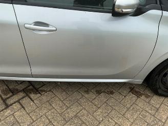 Peugeot 208 208 I (CA/CC/CK/CL), Hatchback, 2012 / 2019 1.6 Blue HDi 100 picture 24