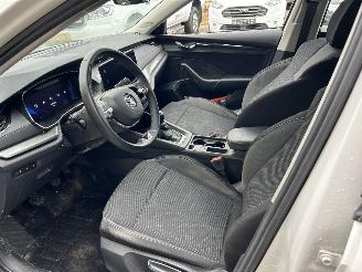 Skoda Octavia 1.0 TSI BUSINESS EDITION picture 7