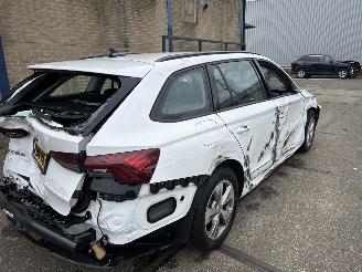 Skoda Octavia 1.0 TSI BUSINESS EDITION picture 3