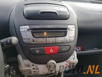 Toyota Aygo Aygo (B10), Hatchback, 2005 / 2014 1.0 12V VVT-i picture 11