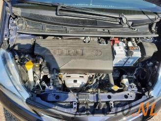 Toyota Yaris Yaris III (P13), Hatchback, 2010 / 2020 1.33 16V Dual VVT-I picture 18