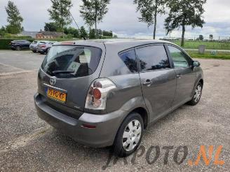 Toyota Corolla-verso Corolla Verso (R10/11), MPV, 2004 / 2009 1.8 16V VVT-i picture 4