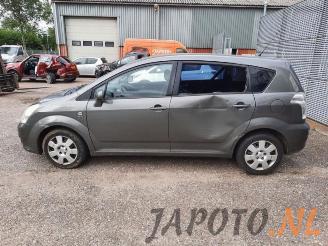 Toyota Corolla-verso Corolla Verso (R10/11), MPV, 2004 / 2009 1.8 16V VVT-i picture 2